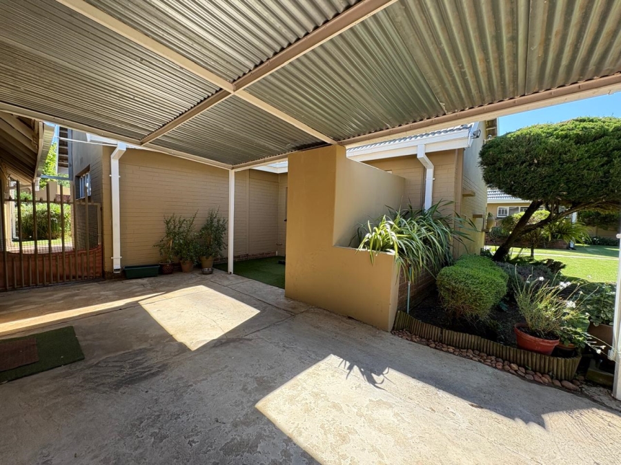 4 Bedroom Property for Sale in St Helena Free State